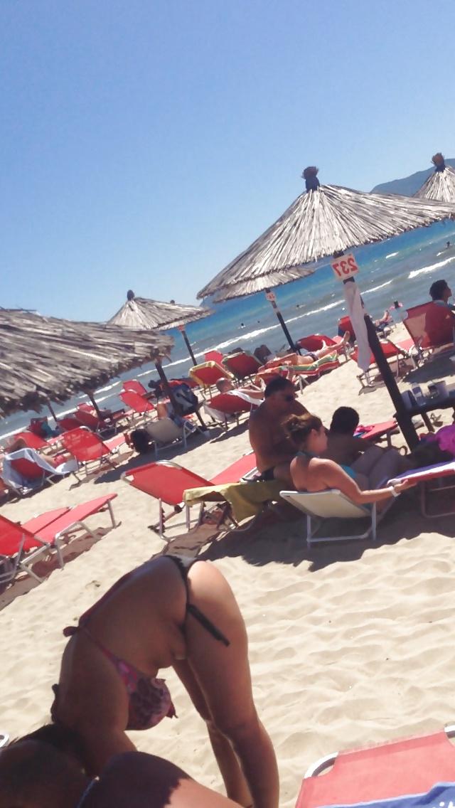 25P Candid Chubby Cleavage Mommy Bikini Slut