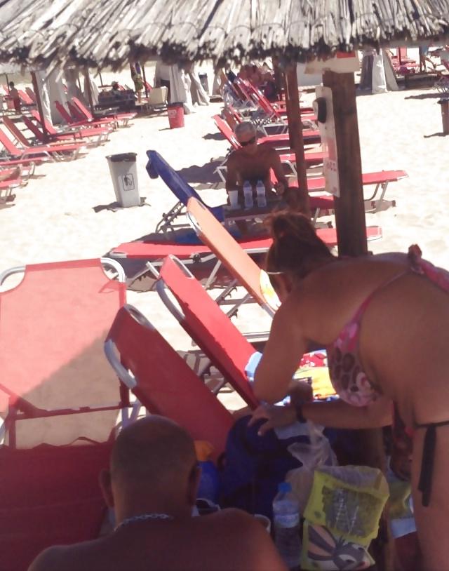 25P Candid Chubby Cleavage Mommy Bikini Slut