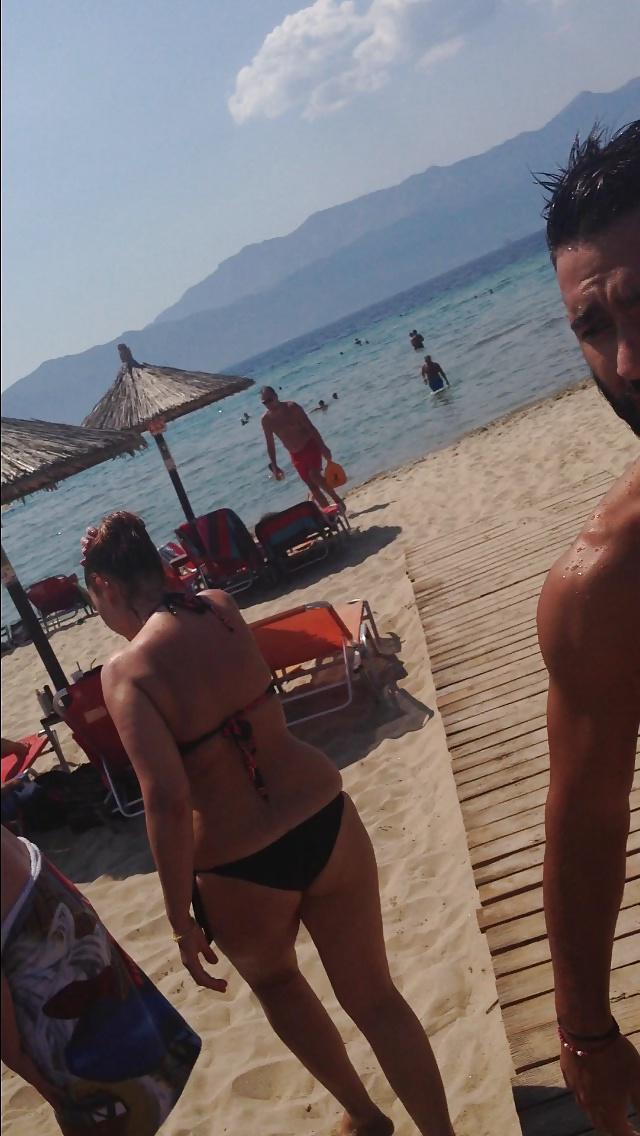 25P Candid Chubby Cleavage Mommy Bikini Slut