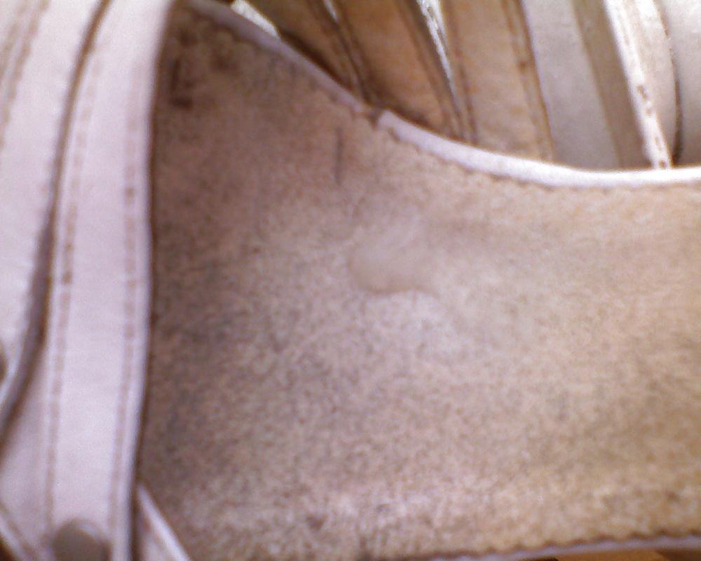 20P Schuh weißes Band prima
