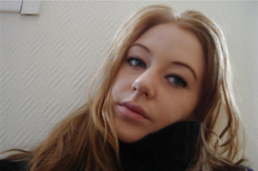 19P BJ-Fellatio-Head! (World-class Babe, Swedish Couple)