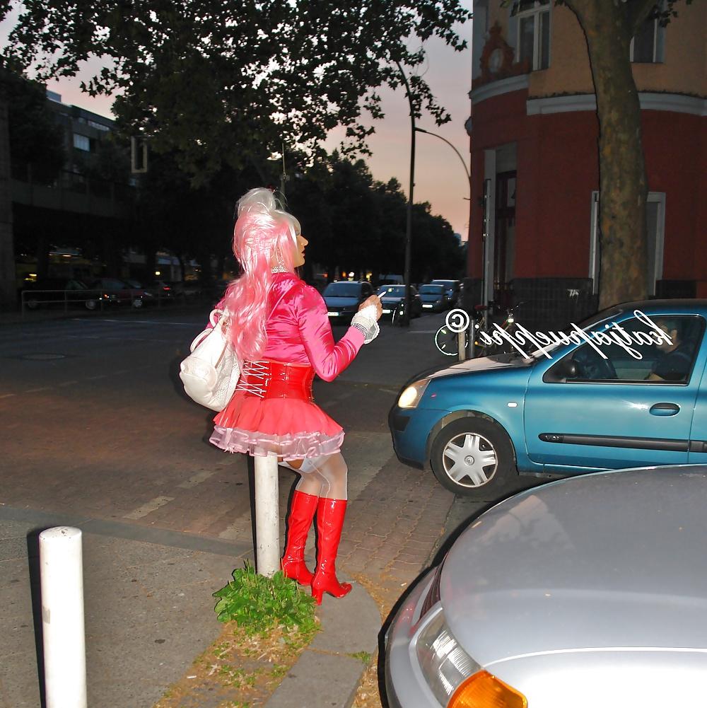 11P Real transgender street hooker to berlin