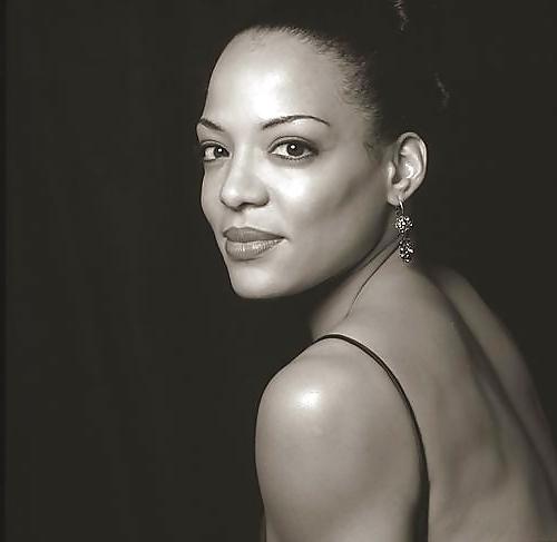25P Let's Jerk Off Over ... Lauren Velez 