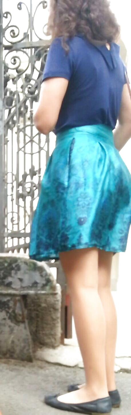 20P Spy old + young sexy skirt romanian