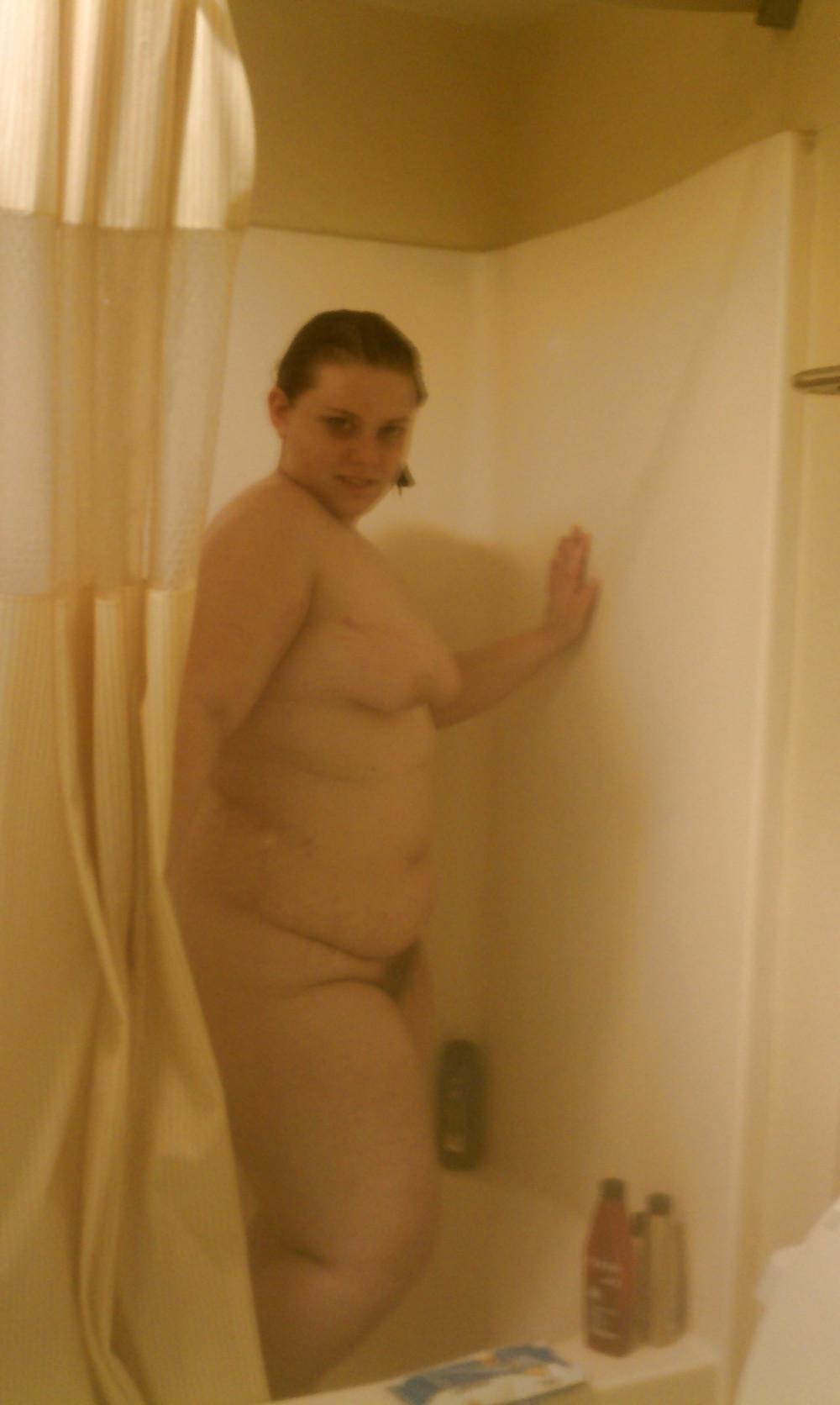 9P Shower time