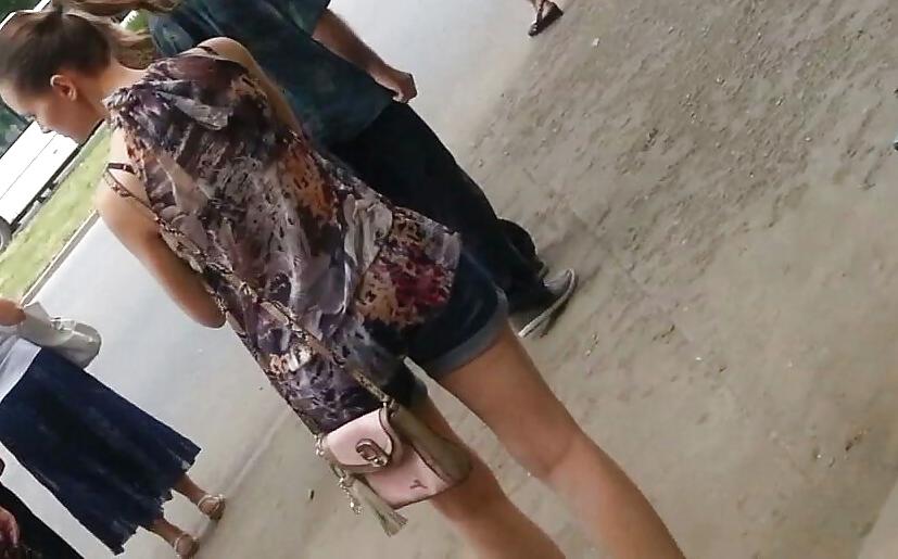 25P Spy old + young sexy ass romanian