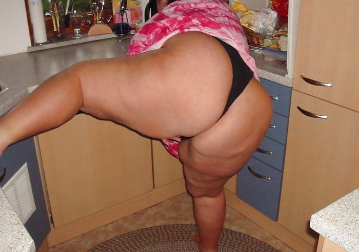 9P Bbw housewife