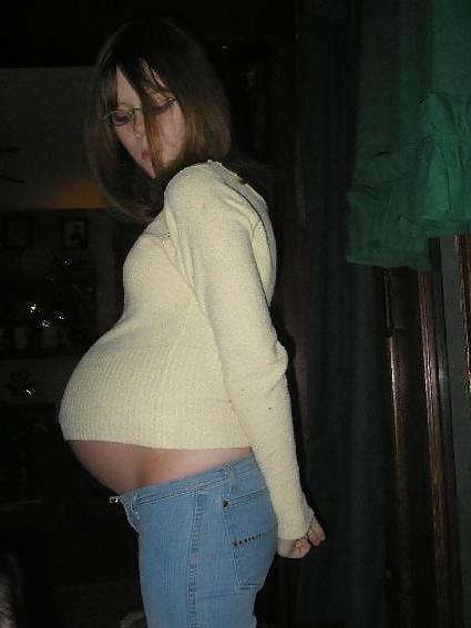 17P Big pregnant belly in tight clothes