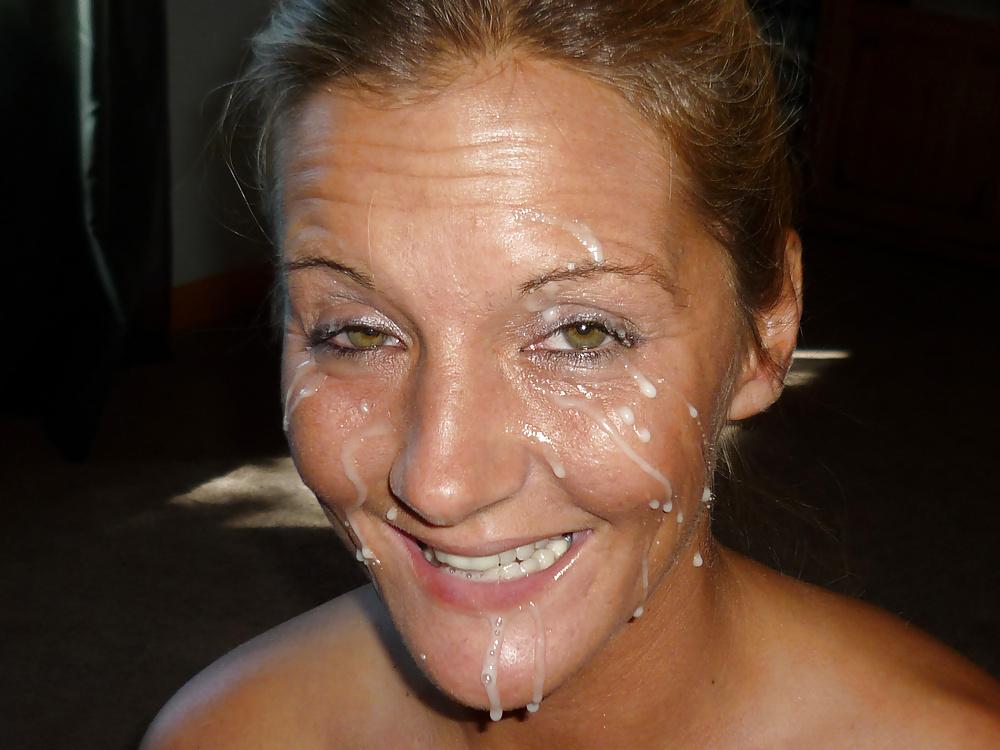25P Horny housewife 2