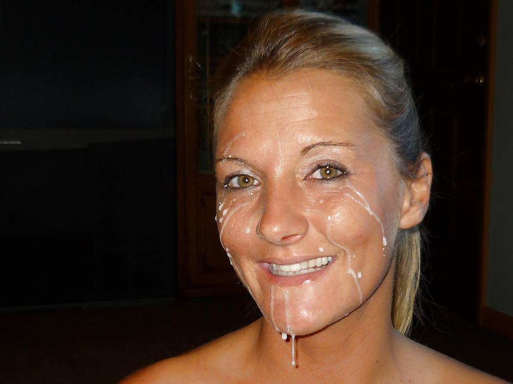 25P Horny housewife 2