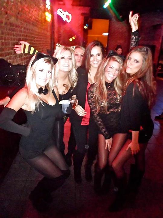 25P Friends #13 (Twins)