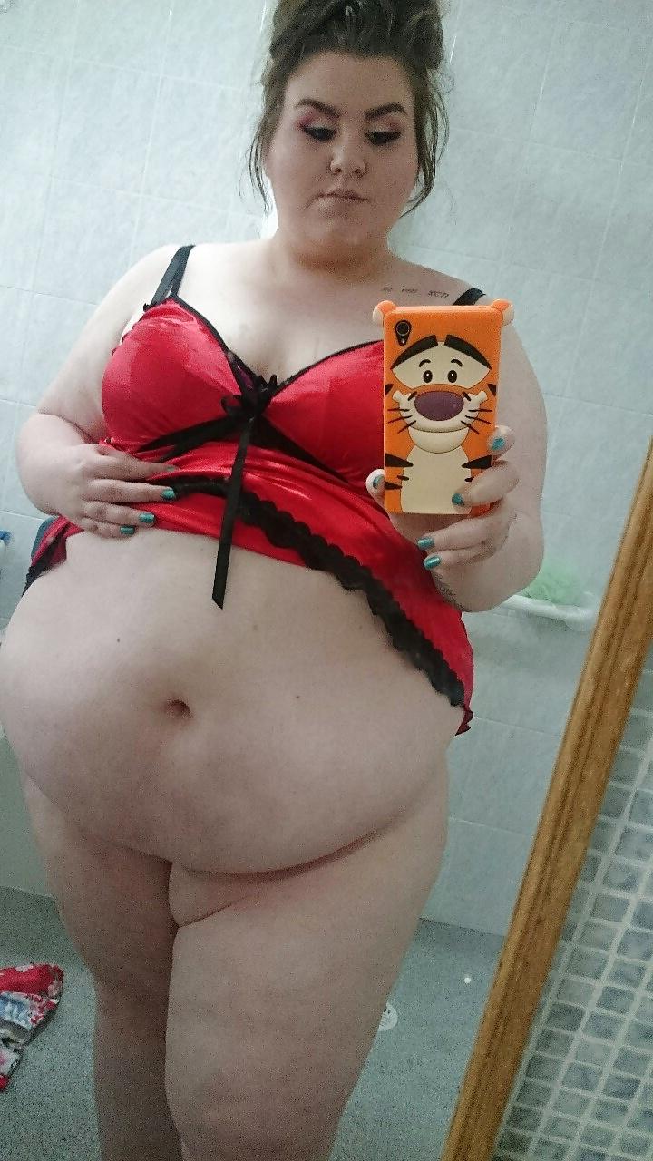 25P SSBBW belly pics 9