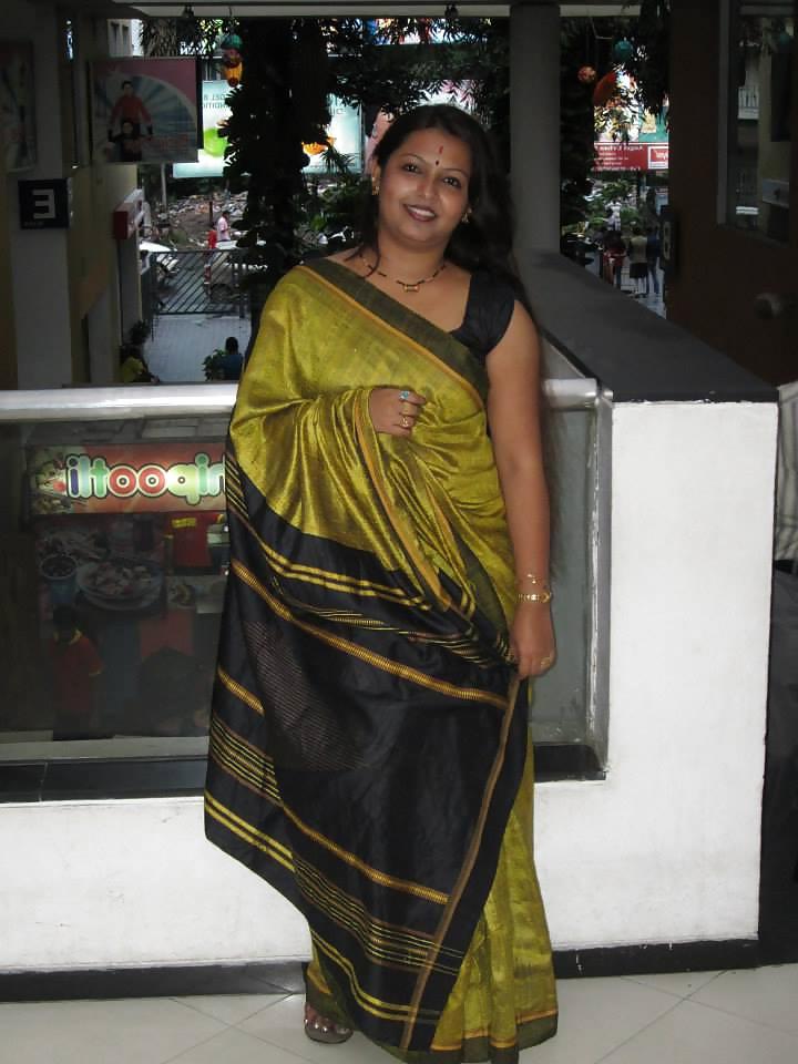 25P Bangla Housewife