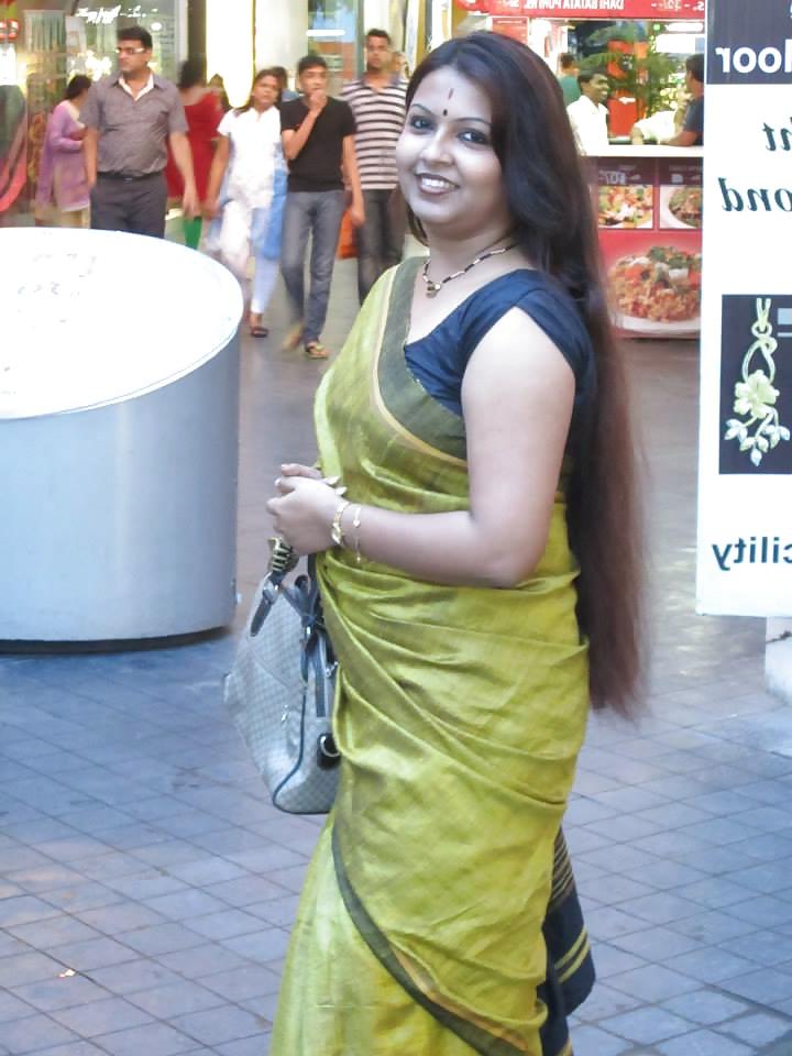 25P Bangla Housewife