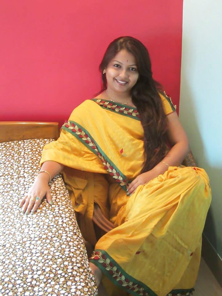 25P Bangla Housewife