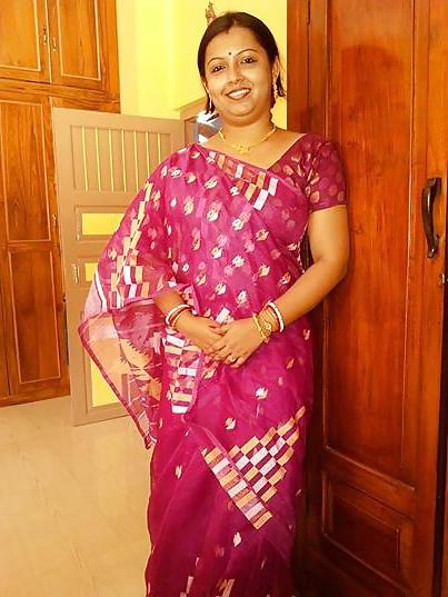 25P Bangla Housewife