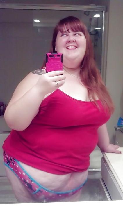 23P SSBBW belly pics 4