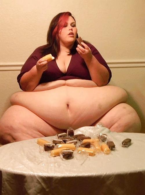 23P SSBBW belly pics 4