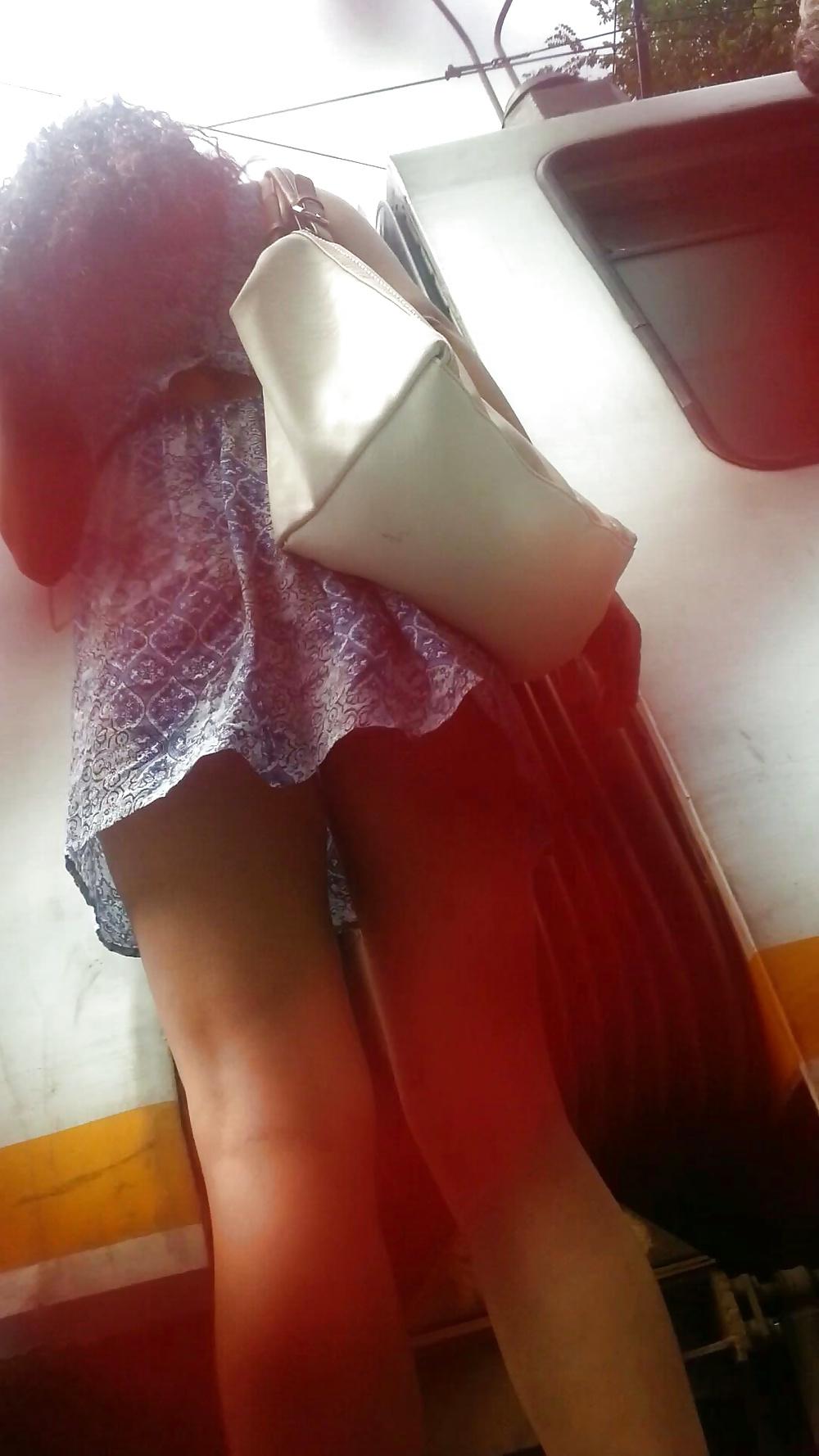 19P Spy sexy teens skirt romanian-aproape de apogeu