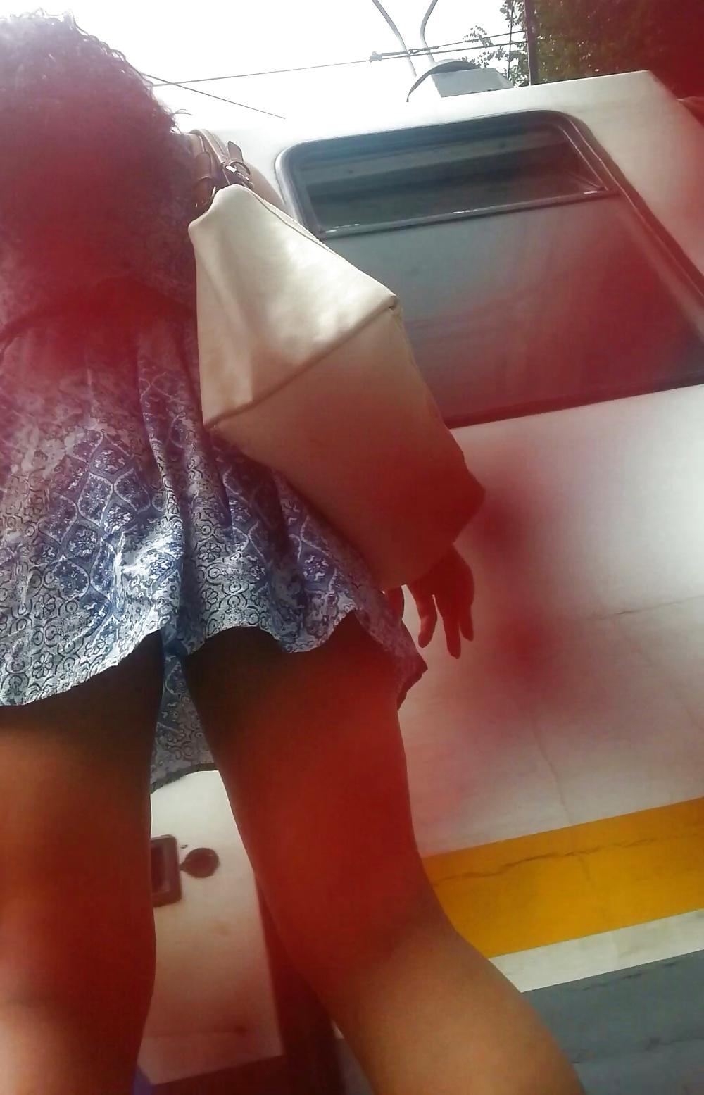 19P Spy sexy teens skirt romanian-aproape de apogeu