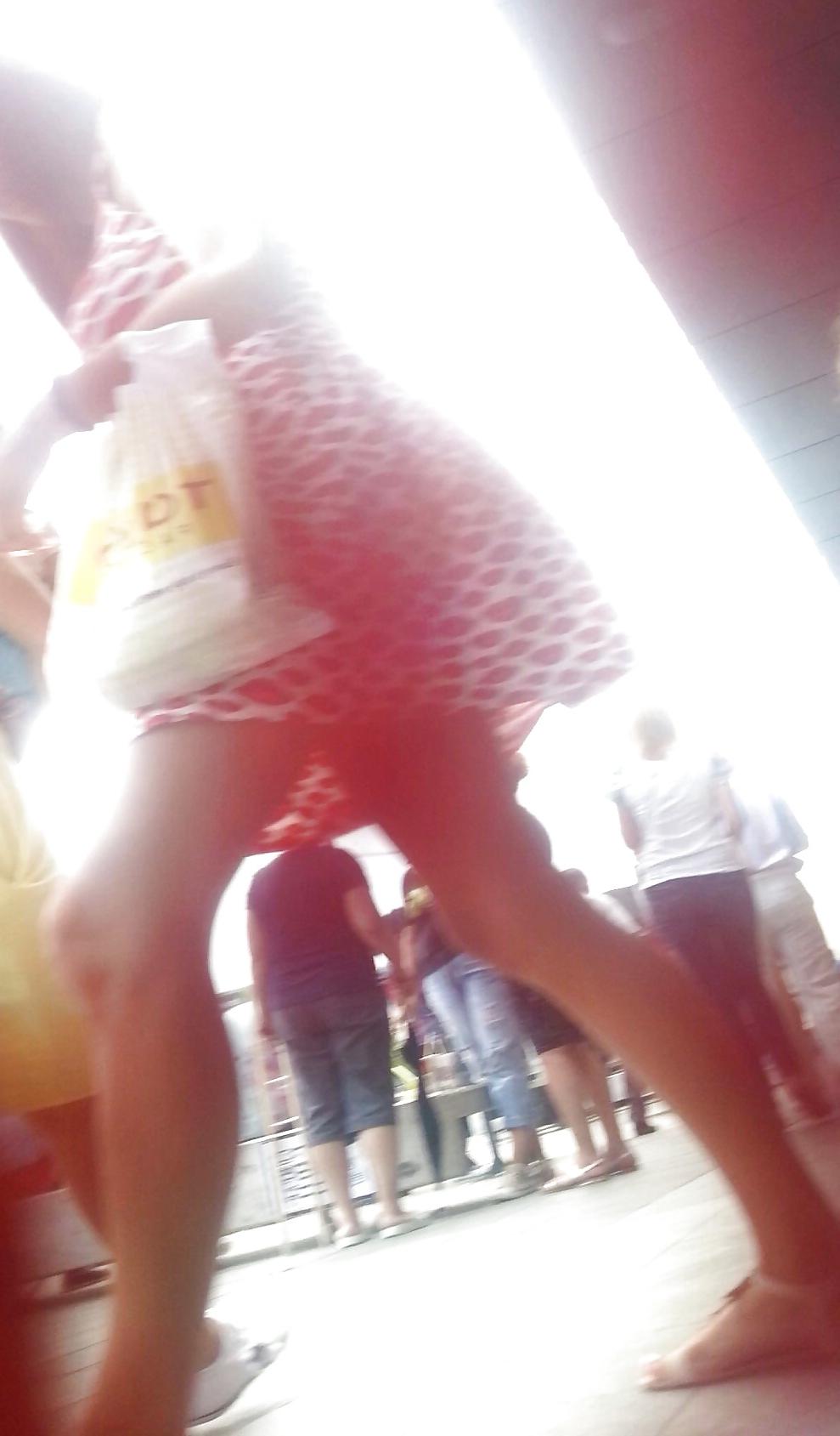 19P Spy sexy teens skirt romanian-aproape de apogeu