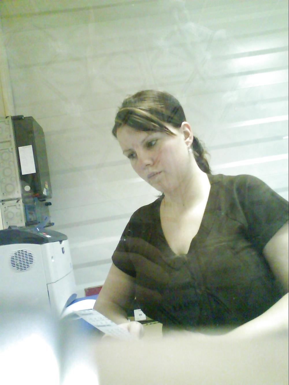 6P Huge Candid Tits at Work