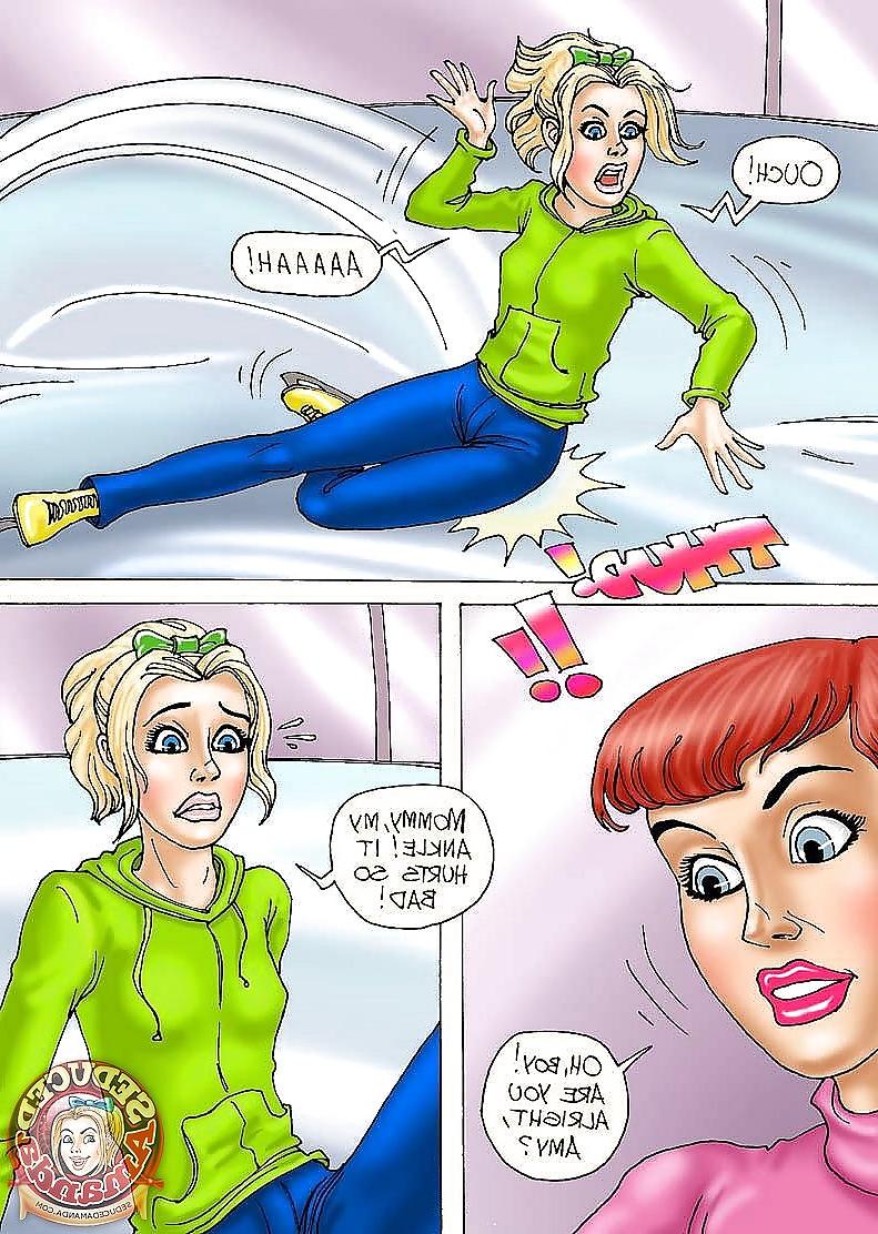 15P Seduced Amanda - Sexy Skateting (en)