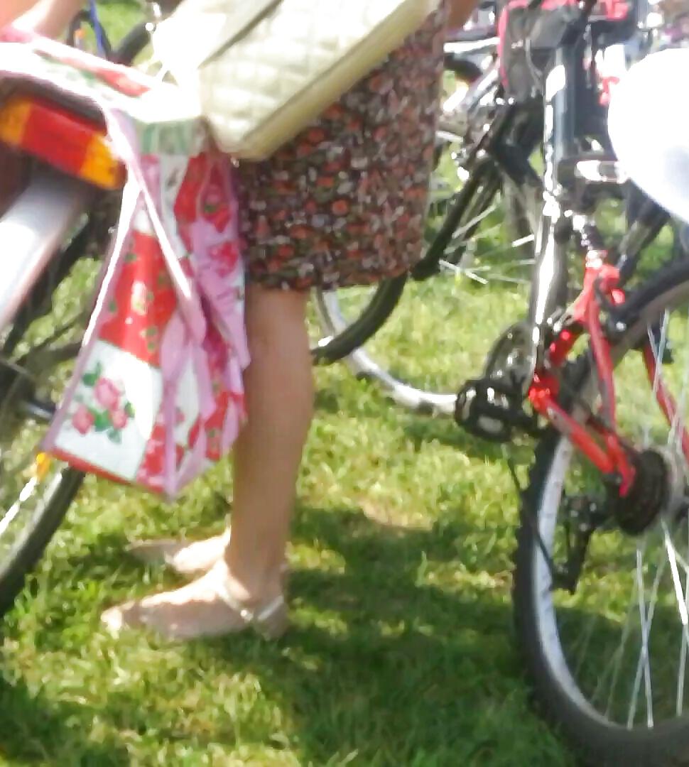 25P Spy sexy skirt and feet romanian