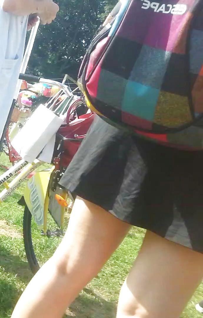 25P Spy sexy skirt and feet romanian
