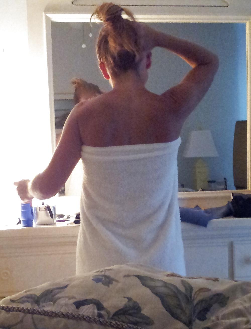 12P My wife undressed on vacation 2
