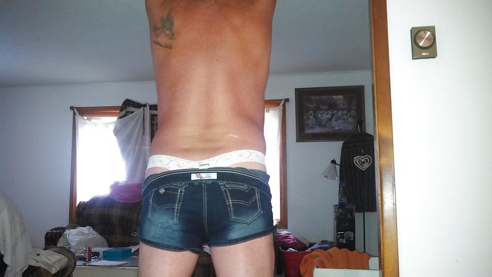 25P Hot Pants and legs