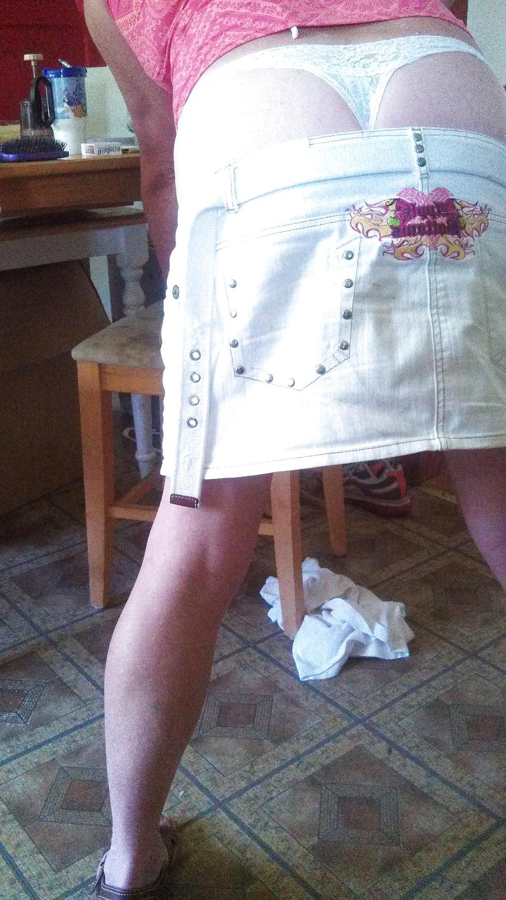 25P Hot Pants and legs