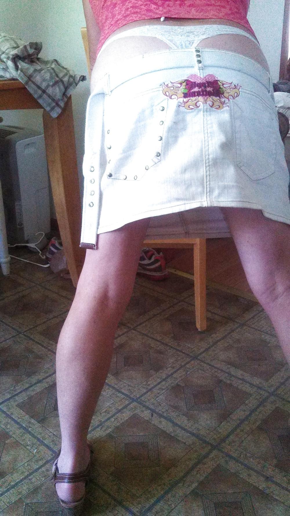 25P Hot Pants and legs
