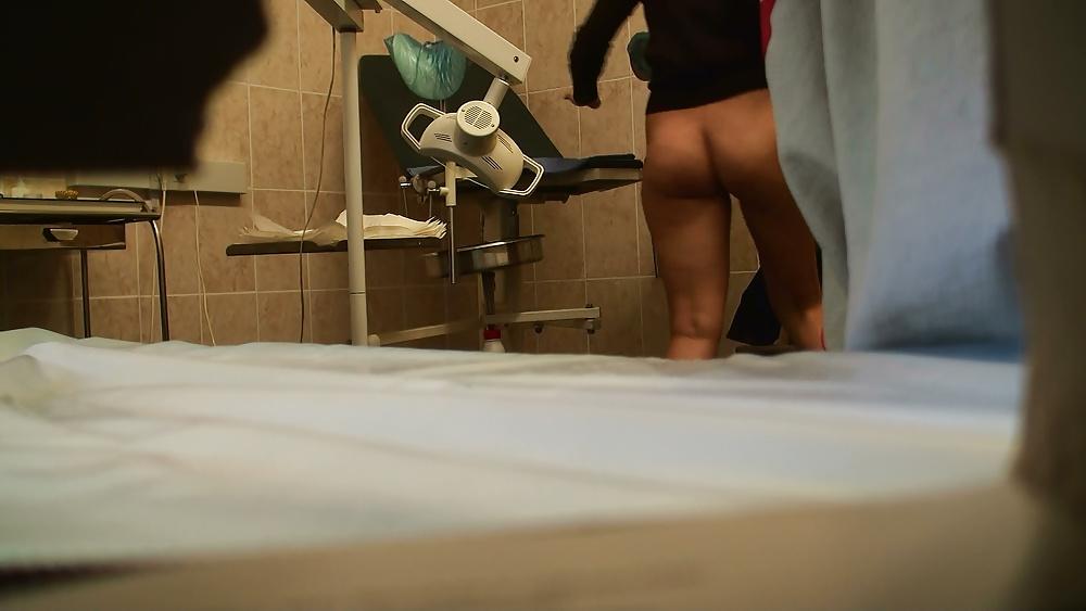 17P Voyeur Gyno