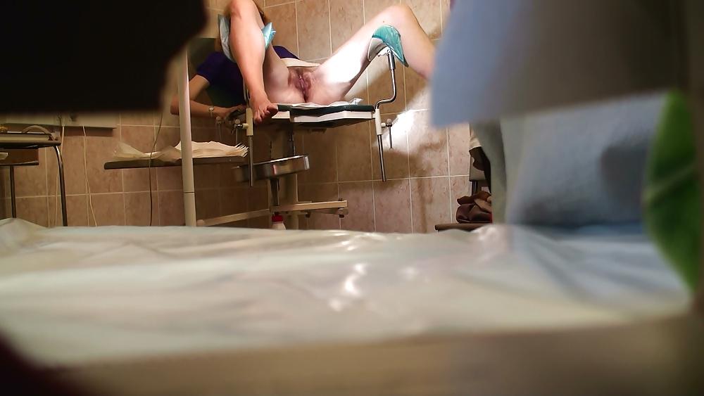 17P Voyeur Gyno