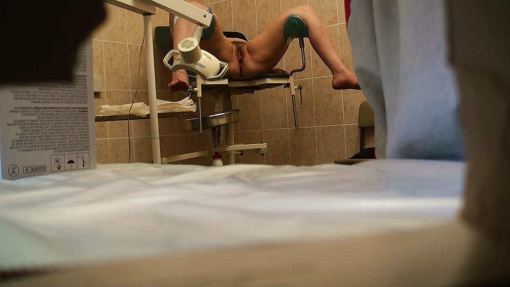 17P Voyeur Gyno
