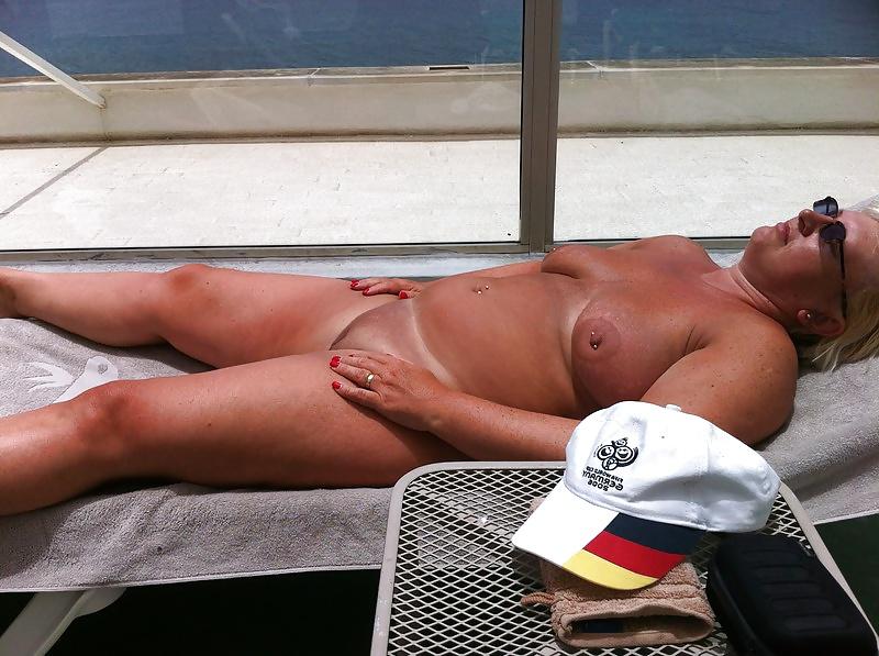 9P Yesterday at our hotel roof!