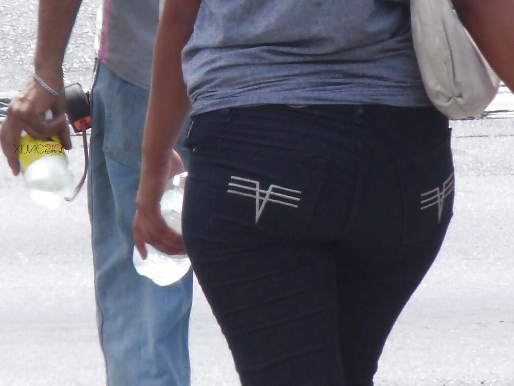 25P Fabulous Asses Culos fabulosos 