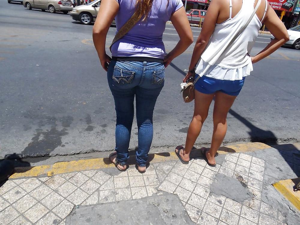 25P Fabulous Asses Culos fabulosos 