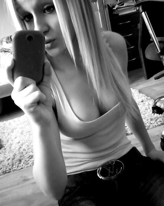 25P Slutty teens show themselves ! vol10