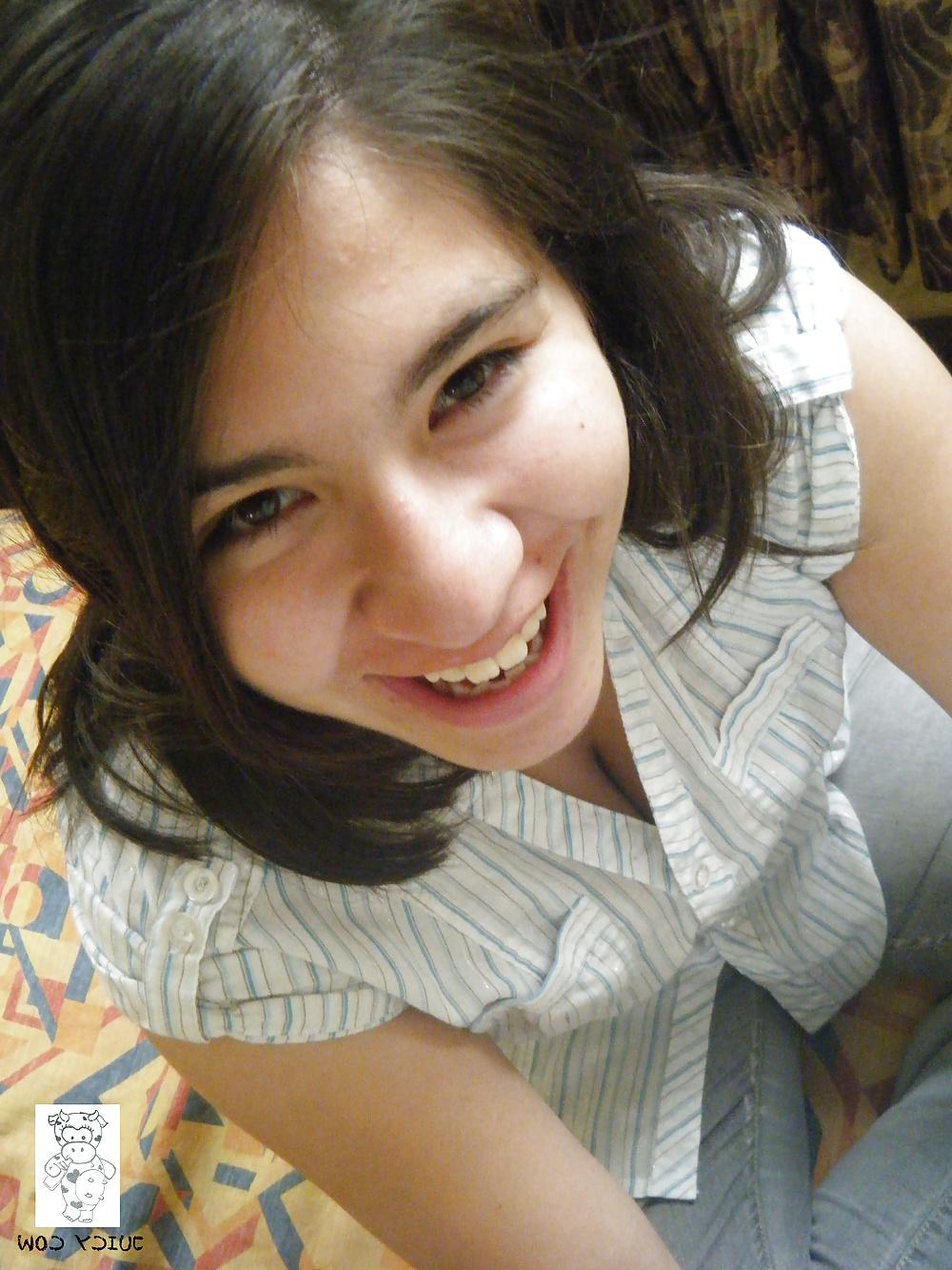25P HERMOSA Y SENSUAL EN EL HOTEL