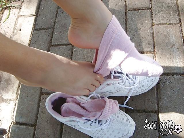 25P Shoes and shoejob pt. 4