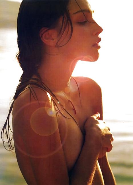 21P For you've touched her perfect body with your mind  ....