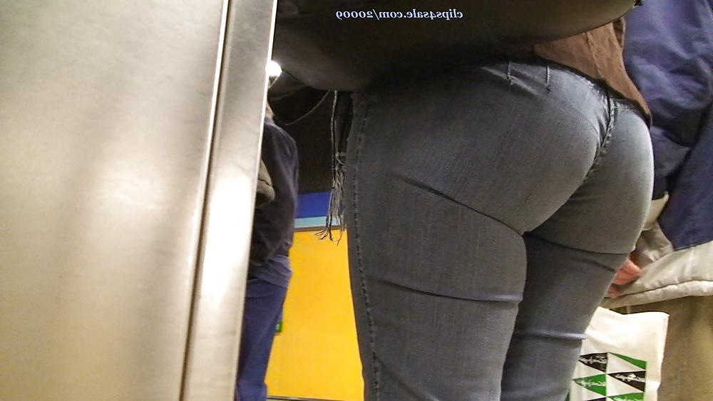20P GLUTEUS DIVINUS asses
