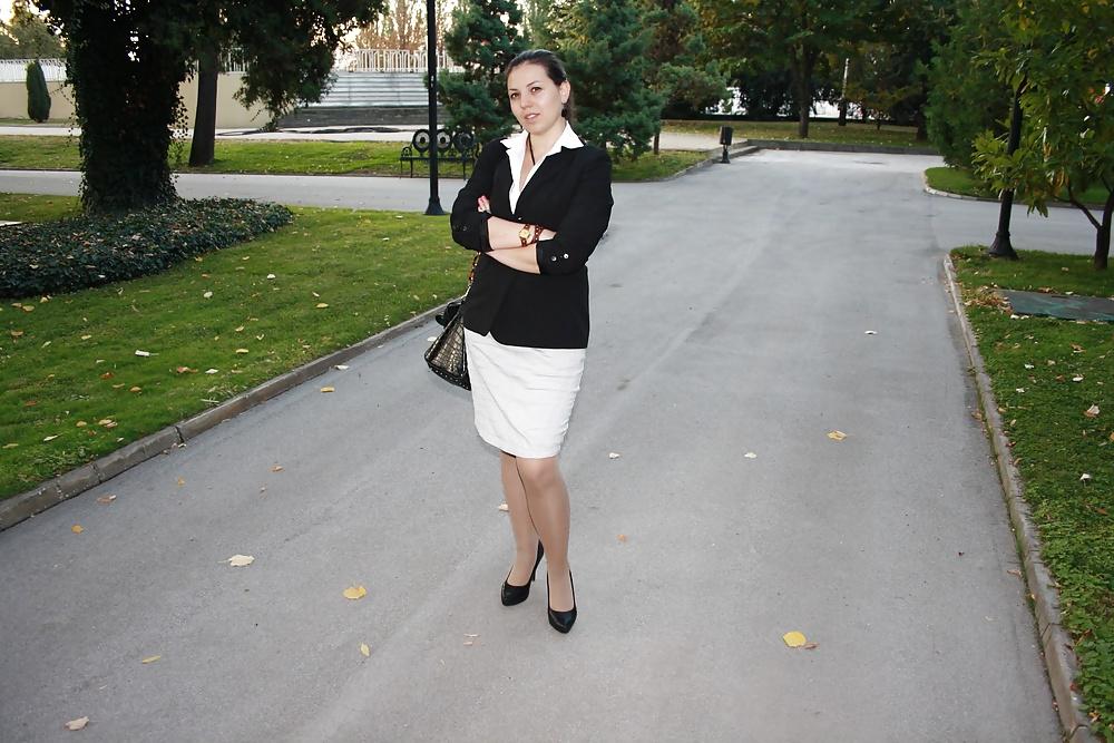 5P Marina in shiny pantyhose and High-Heels