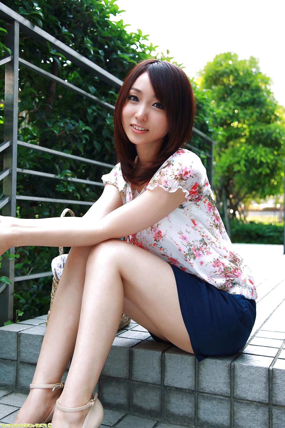 25P Japanese housewife model part 2