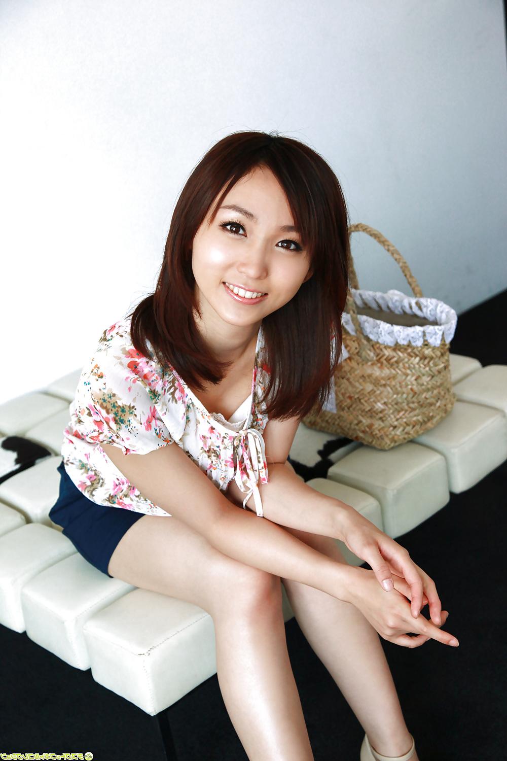 25P Japanese housewife model part 2