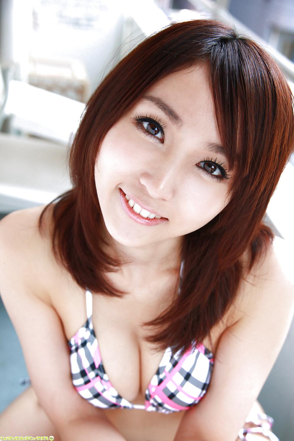 25P Japanese housewife model part 2