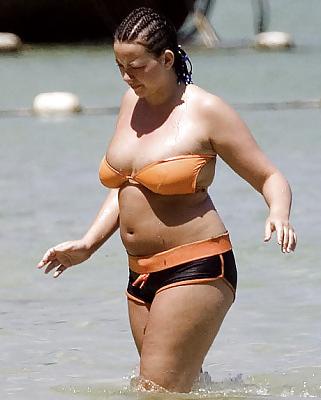 25P Makes me cum part 22: belly, muffin top, thick 2