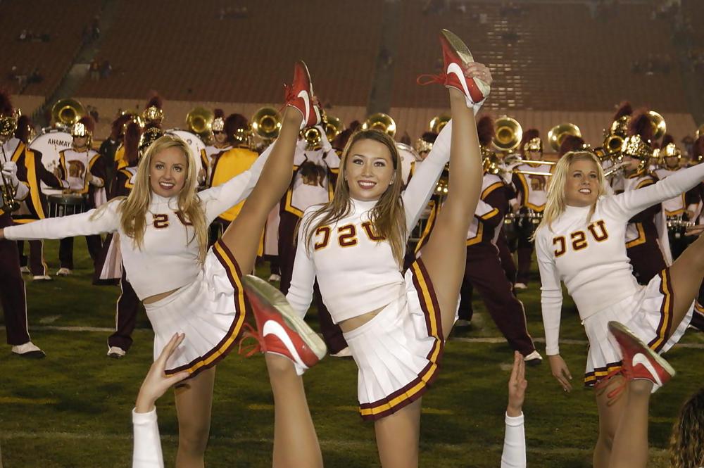 25P Cheerleaders erotica 3 By twistedworlds